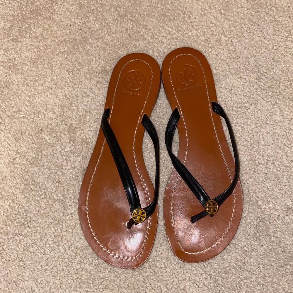 Tory Burch flip flops. Size 6.5.
